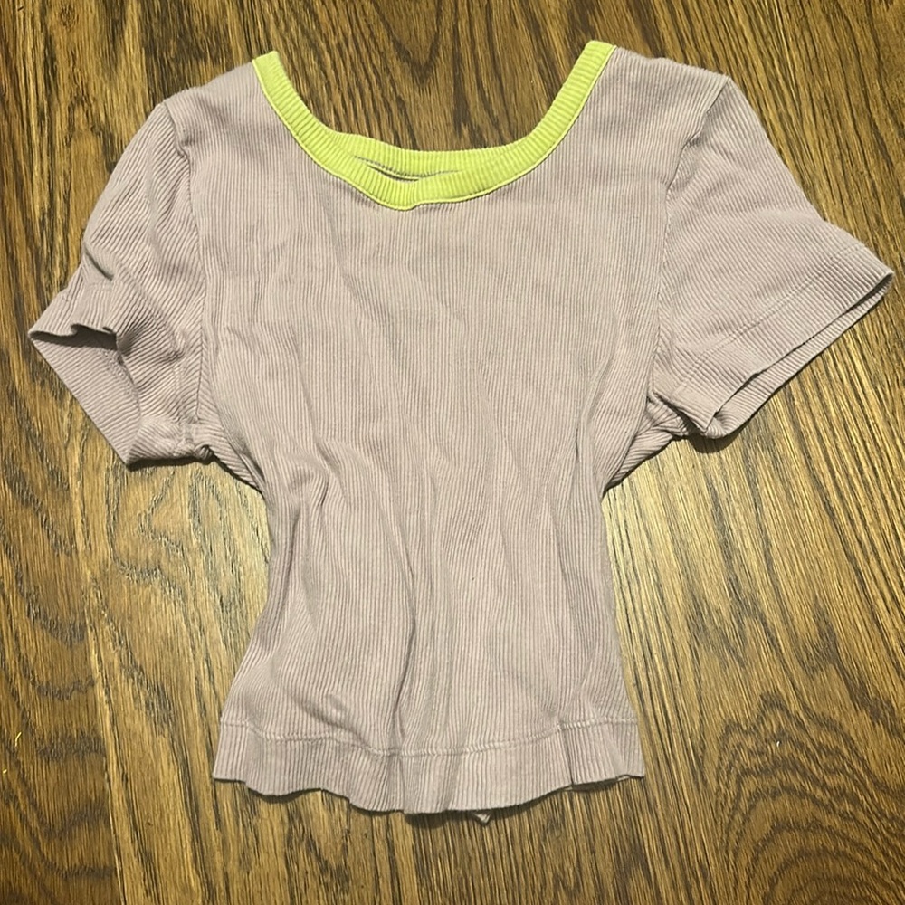 URBAN OUTFITTERS croptop